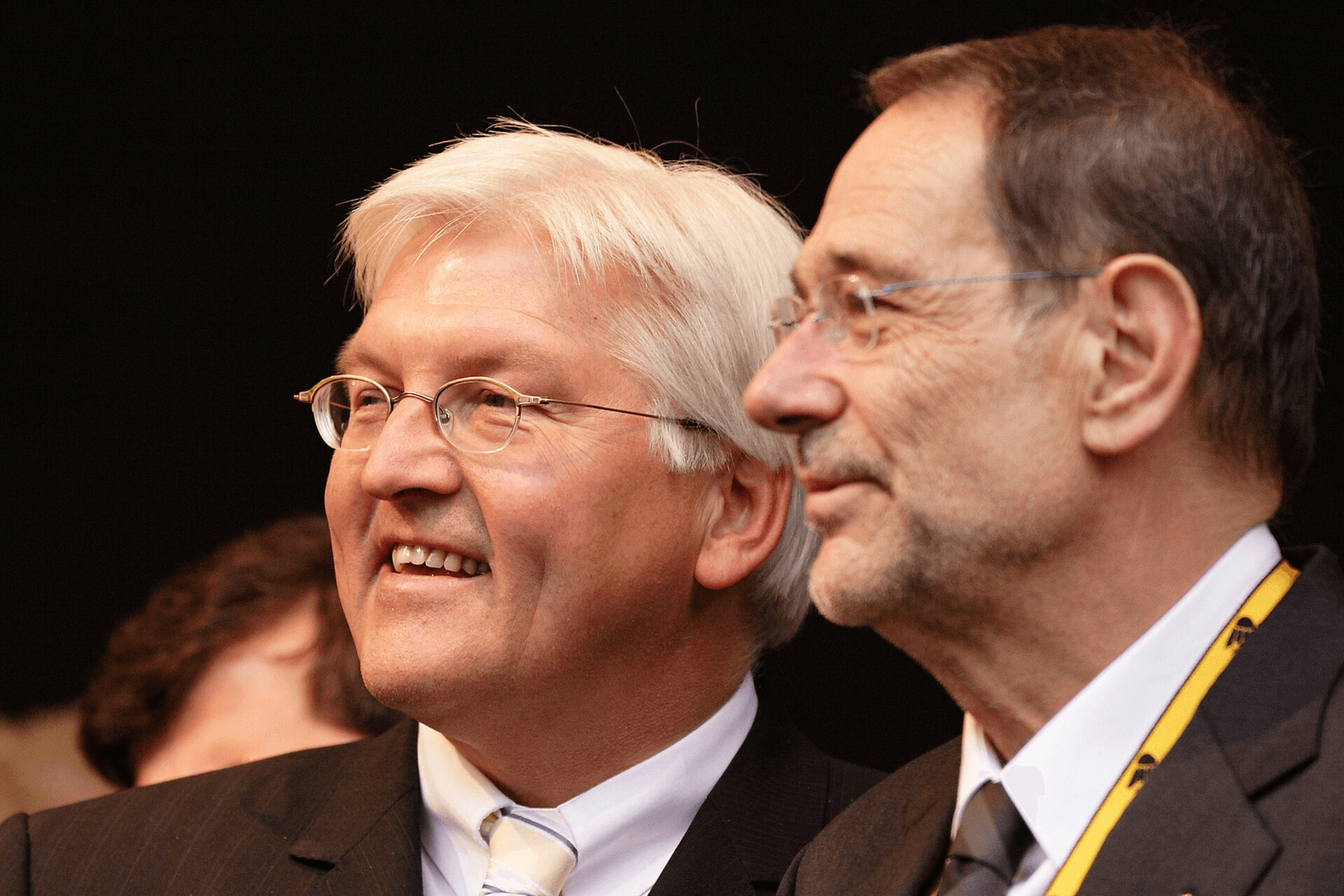 This image shows Frank-Walter Steinmeier (on the left), the Foreign Minister of Germany, who is talking with Javier Solana , the High Representative for the Common Foreign and Security Policy (CFSP) and the Secretary-General of both the Council of the European Union (EU) and the Western European Union (WEU). The photograph was made on the occasion of the International Charlemagne Prize of the city of Aachen (Karlspreis) in 2007.